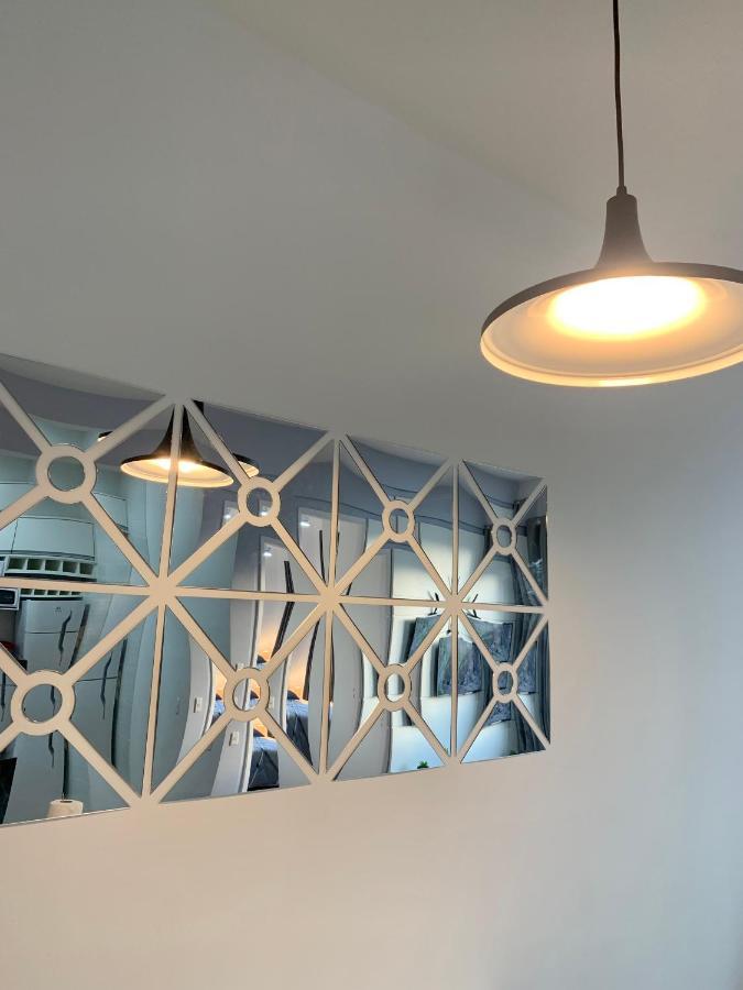 707- Apartamento Encantador, Amplo E Decorado, Quarto, Sala, Cozinha, Mobiliario Moderno, Cozinha Completa Com Utensilios , Excelente Vista Da Cidade E Localizacao Privelegiada No Bairro Bigorrilho Curitiba Exteriér fotografie