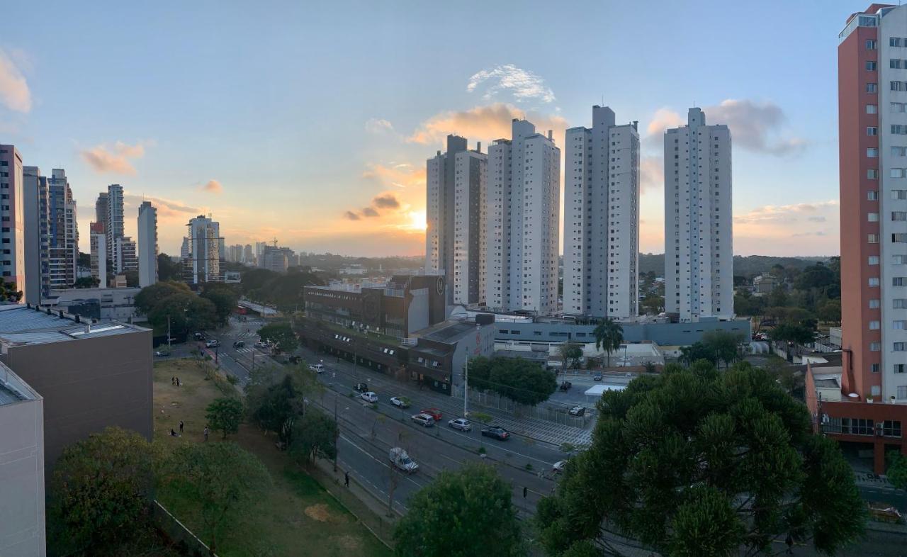 707- Apartamento Encantador, Amplo E Decorado, Quarto, Sala, Cozinha, Mobiliario Moderno, Cozinha Completa Com Utensilios , Excelente Vista Da Cidade E Localizacao Privelegiada No Bairro Bigorrilho Curitiba Exteriér fotografie